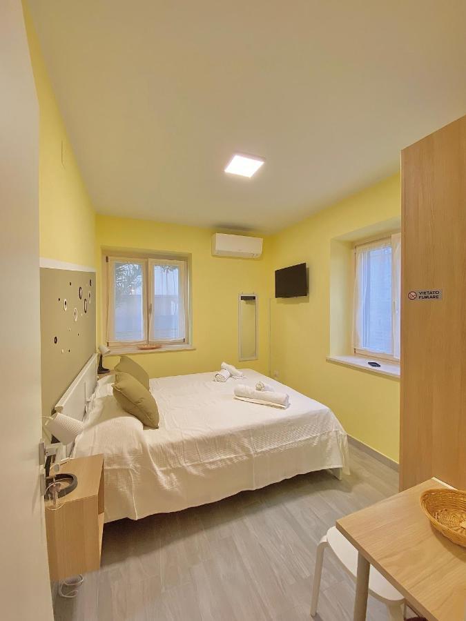 キエーティ Dimora Il Campanile Bed & Breakfast エクステリア 写真